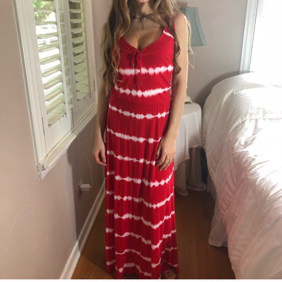 Posh Garden Dresses & Skirts - Solddd Outtt